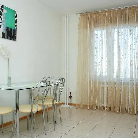 2-Komnatnye Apartamenty Alladin - Pozniaki كييف المظهر الخارجي الصورة